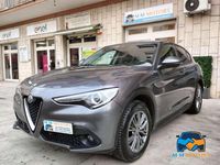 Usata Alfa Romeo Stelvio 209 CV (153 kW) 2018 Grigio SUV