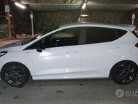 Usata Ford Fiesta ST-Line 86 CV (63 kW) 2019 Bianco Utilitaria