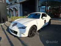 Usata Mazda MX5 Exclusive-Line 184 CV (135 kW) 2024 Bianco Cabrio
