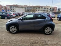 Usata Toyota Aygo X Active 72 CV (52 kW) 2024 Grigio SUV