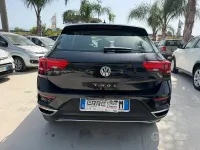 Usata VW T-Roc 150 CV (110 kW) 2020 Nero SUV