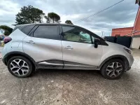 Usata Renault Captur 110 CV (80 kW) 2018 Grigio SUV