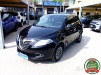 Usata Lancia Ypsilon 85 CV (62 kW) 2015 Nero Utilitaria