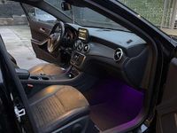 Usata Mercedes GLA200 Premium 136 CV (100 kW) 2015 Nero SUV