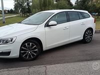 Usata Volvo V60 Dynamic 120 CV (88 kW) 2018 Bianco Station wagon