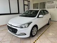 Usata Hyundai i20 Classic 75 CV (55 kW) 2016 Bianco Berlina