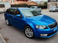 Usata Skoda Octavia G-TEC 110 CV (80 kW) 2016 Blu Station wagon