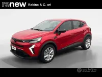 Usata Renault Captur Evolution 91 CV (66 kW) 2025 Rosso SUV