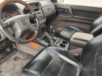 Usata Mitsubishi Pajero 165 CV (121 kW) 2001 Grigio SUV