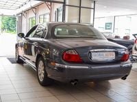Usata Jaguar S-Type S 238 CV (175 kW) 2003 Grigio Berlina