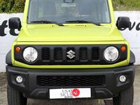 Second-hand Suzuki Jimny 102 CP (75 kW) 2022 Galben SUV