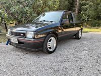 Usata Opel Corsa 72 CV (52 kW) 1990 Nero Utilitaria