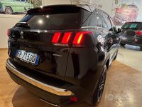 Usata Peugeot 3008 GT-line 120 CV (88 kW) 2018 Nero SUV