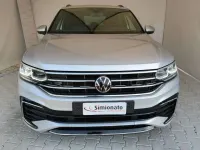 Usata VW Tiguan R-line 150 CV (110 kW) 2022 Grigio SUV