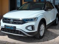 Usata VW T-Roc Life 150 CV (110 kW) 2023 Bianco SUV