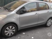 Usata Toyota Yaris Sol 69 CV (50 kW) 2008 Grigio Utilitaria