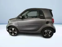 Usata Smart ForTwo Electric Drive Passion 41 kW (56 CV) 2023 Grigio Coupé