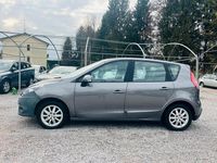 Usata Renault Scénic III 110 CV (80 kW) 2011 Grigio Monovolume