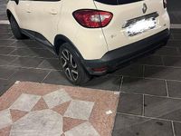 Usata Renault Captur 90 CV (66 kW) 2014 SUV