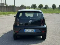 Usata VW up! move up! 60 CV (44 kW) 2017 Nero Utilitaria