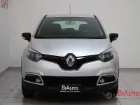 Usata Renault Captur Zen 90 CV (66 kW) 2016 Grigio SUV