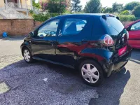 Usata Toyota Aygo Connect Style 68 CV (50 kW) 2012 Nero Utilitaria