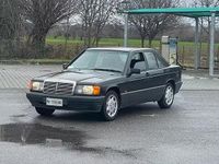 Usata Mercedes 190 104 CV (76 kW) 1991 Nero Berlina