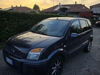 Usata Ford Fusion 80 CV (58 kW) 2008 Monovolume