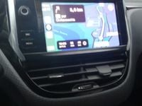 Usata Peugeot 208 82 CV (60 kW) 2017 Grigio Utilitaria