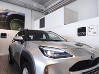 Usata Toyota Yaris Cross Active 92 CV (67 kW) 2025 Argento SUV