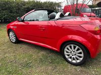 Usata Opel Tigra Sport 90 CV (66 kW) 2006 Rosso Cabrio
