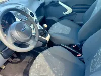 Usata Ford Ka 67 CV (49 kW) 2016 Rosso Berlina