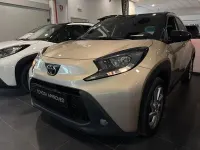 Usata Toyota Aygo X Trend 72 CV (52 kW) 2022 Ginger beige & black met SUV