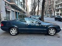Usata Mercedes CLK200 Elegance 192 CV (141 kW) 1999 Blu Cabrio
