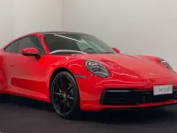 Usata Porsche 911 Carrera 385 CV (283 kW) 2020 Rosso Coupé