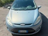 Usata Ford Fiesta 82 CV (60 kW) 2009 Blu Berlina