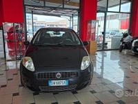 Usata Fiat Grande Punto Emotion 90 CV (66 kW) 2009 Grigio Utilitaria