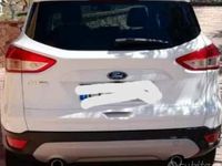 Begagnad Ford Kuga 163 HK (119 kW) 2013 Vit SUV