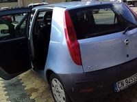 Usata Fiat Punto 69 CV (50 kW) 2004 Blu/azzurro Utilitaria