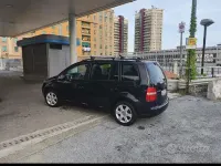 Usata VW Touran Highline 105 CV (77 kW) 2006 Nero Monovolume