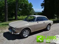 Usata Alfa Romeo 2000 Veloce 129 CV (94 kW) 1972 Beige Coupé