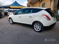 Gebraucht Lancia Delta 120 PS (88 kW) 2012 Weiß Kleinwagen