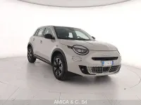 Usata Fiat 600 Pop 145 CV (106 kW) 2025 Bronzo SUV