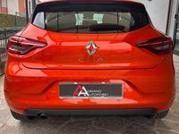 Occasion Renault Clio V Life 67 ch (49 kW) 2023 Orange Berline