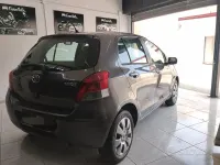Usata Toyota Yaris 69 CV (50 kW) 2009 Grigio Utilitaria