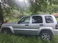 Usata Jeep Cherokee 177 CV (130 kW) 2008 Grigio SUV