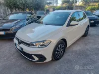 Usata VW Polo Life 95 CV (69 kW) 2023 Bianco Utilitaria