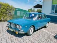 Usata Lancia 2000 116 CV (85 kW) 1971 Blu Berlina