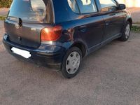 Usata Toyota Yaris 75 CV (55 kW) 2004 Blu Utilitaria
