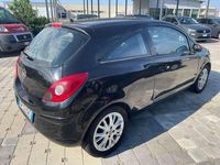 Usata Opel Corsa Club 80 CV (58 kW) 2009 Nero Berlina
